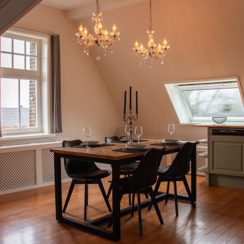 Keuken van vakantiewoning De Pastoor, Vakantiewoningen De Pastorie te Boven-Leeuwen.